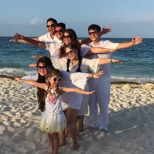 Meet your Posher, Nu-phuc